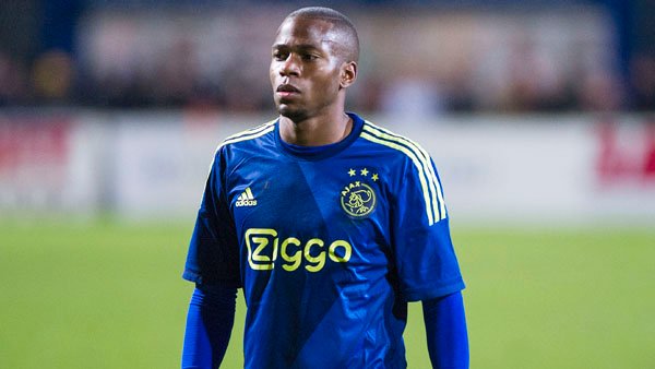 借其敏锐的 借其敏锐的